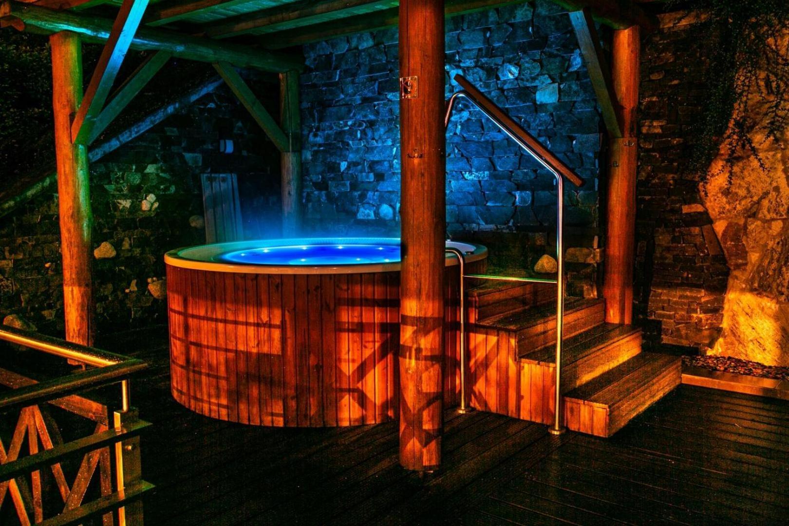 Kontakt Wellness 4*